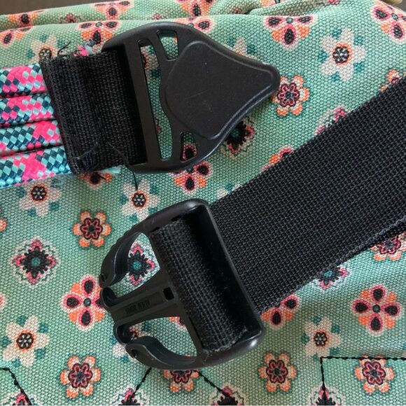 KAVU Daisy Doodle One Of A Kind Limited Edition Rope Sling Crossbody Bag - Picture 11 of 12